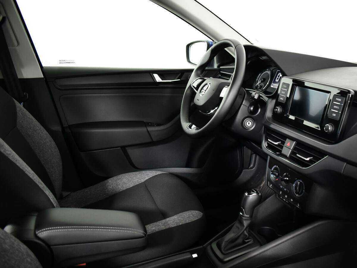 Купить Skoda Rapid с пробегом. Фото: #6