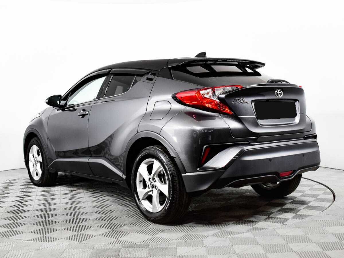 Купить Toyota C-HR с пробегом. Фото: #6