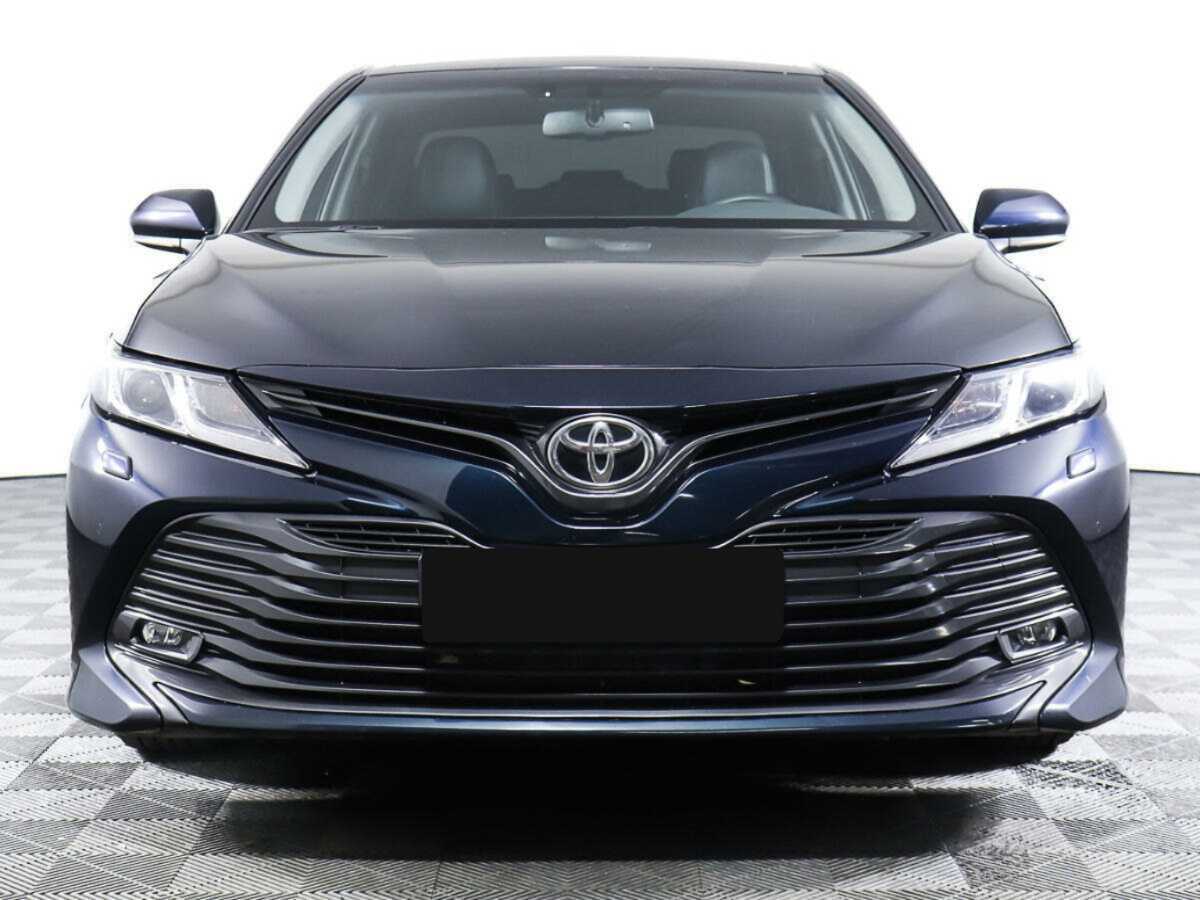 Купить Toyota Camry с пробегом. Посмотреть фото