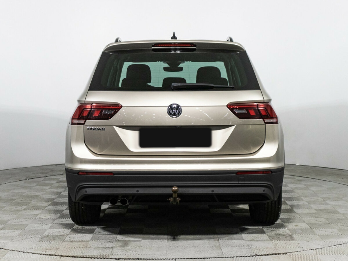 Купить Volkswagen Tiguan с пробегом. Фото: #5