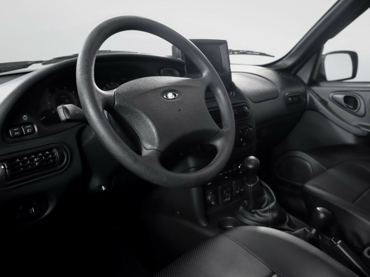 Купить Lada (ВАЗ) Niva Travel с пробегом. Фото: #12