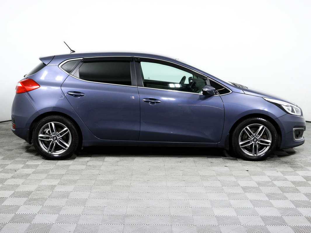 Купить Kia Ceed с пробегом. Фото: #3