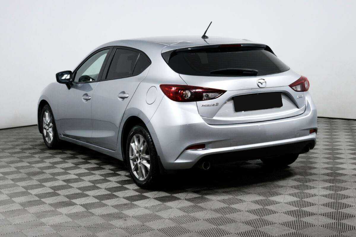 Купить Mazda 3 с пробегом. Фото: #6