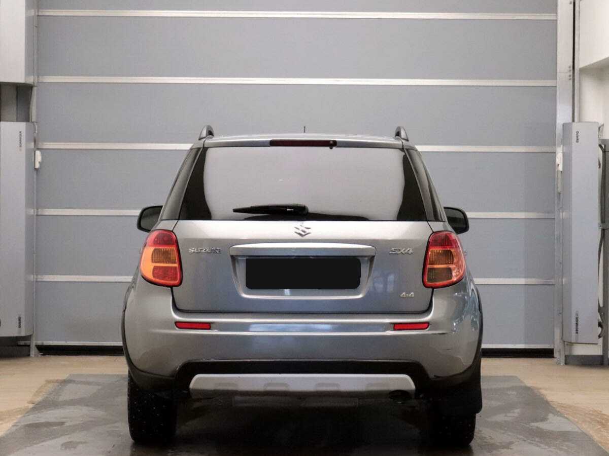 Купить Suzuki SX4 с пробегом. Фото: #4