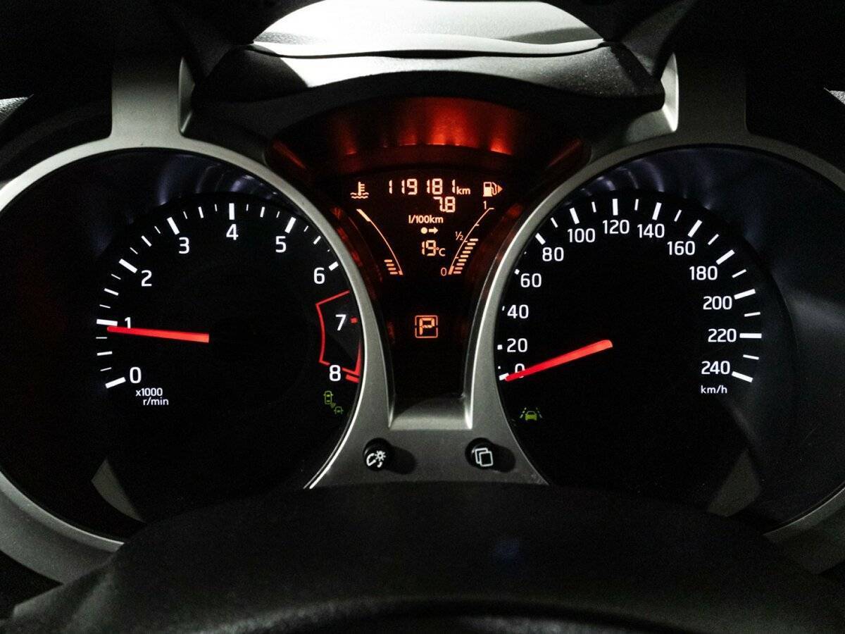 Купить Nissan Juke с пробегом. Фото: #11