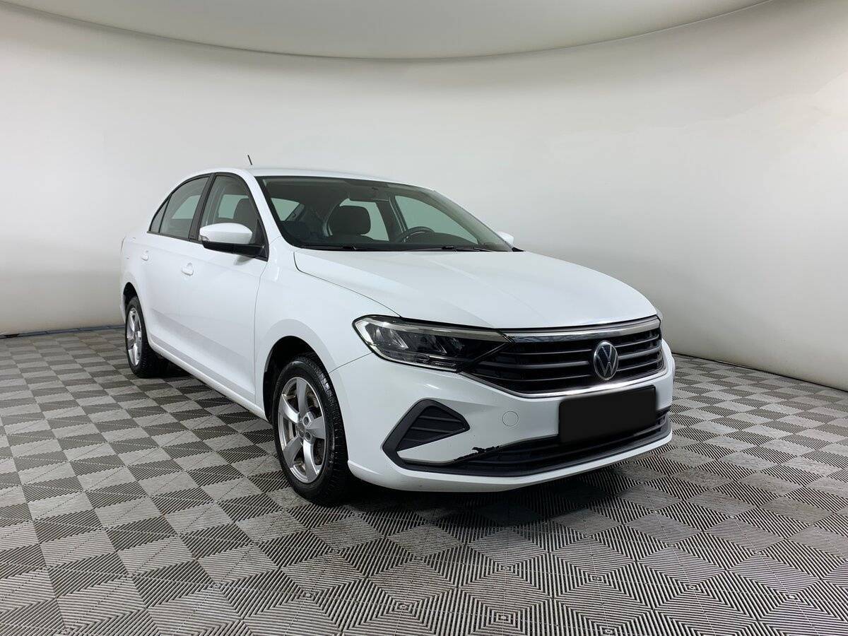 Купить Volkswagen Polo с пробегом. Фото: #2