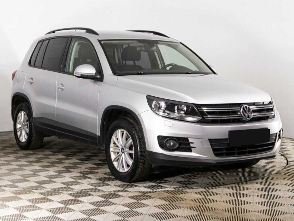 Купить Volkswagen Tiguan с пробегом. Фото: #2
