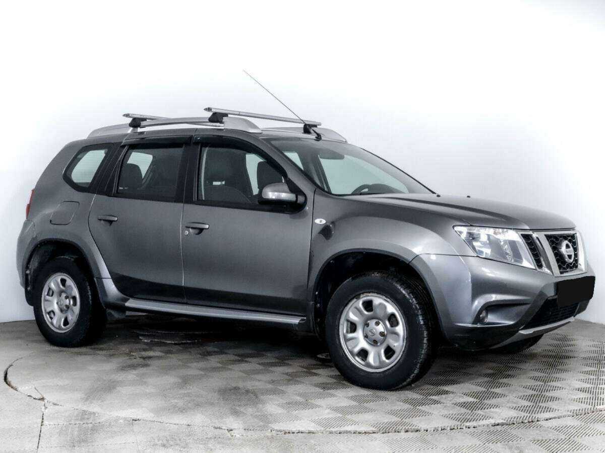 Купить Nissan Terrano с пробегом. Фото: #2