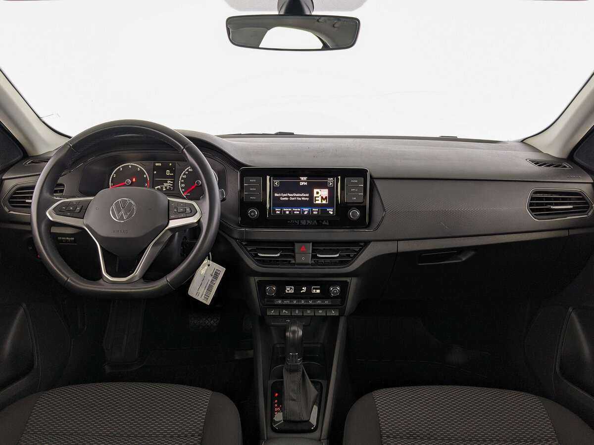 Купить Volkswagen Polo с пробегом. Фото: #9