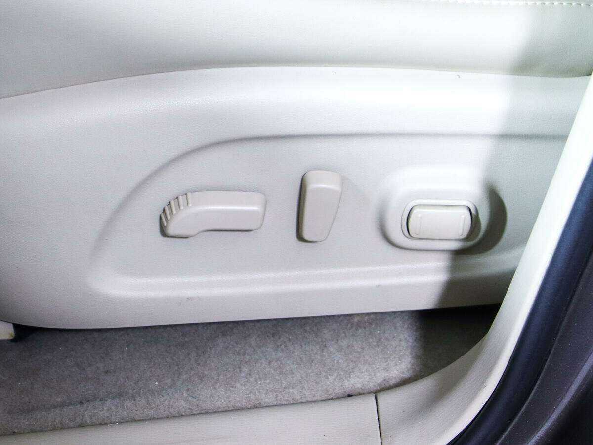 Купить Nissan Pathfinder с пробегом. Фото: #18