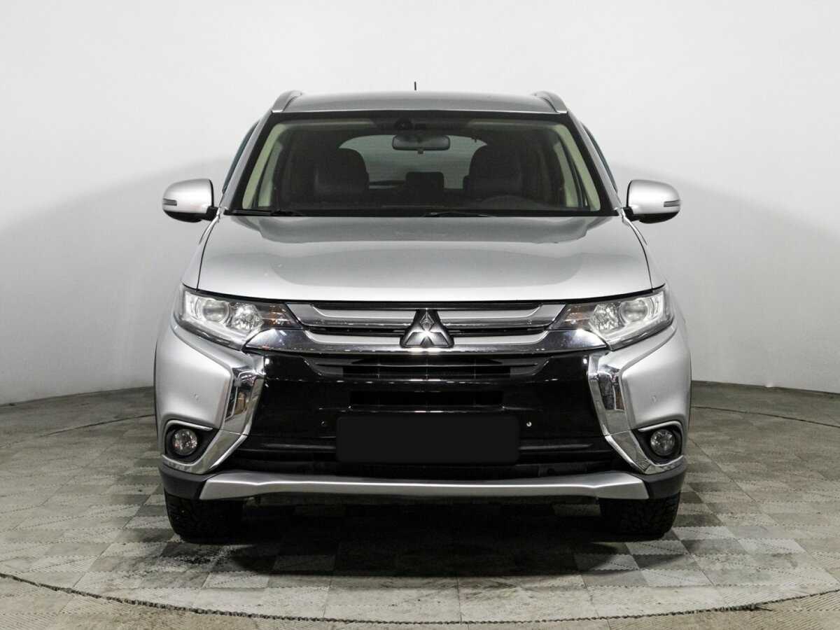 Купить Mitsubishi Outlander с пробегом. Фото: #1