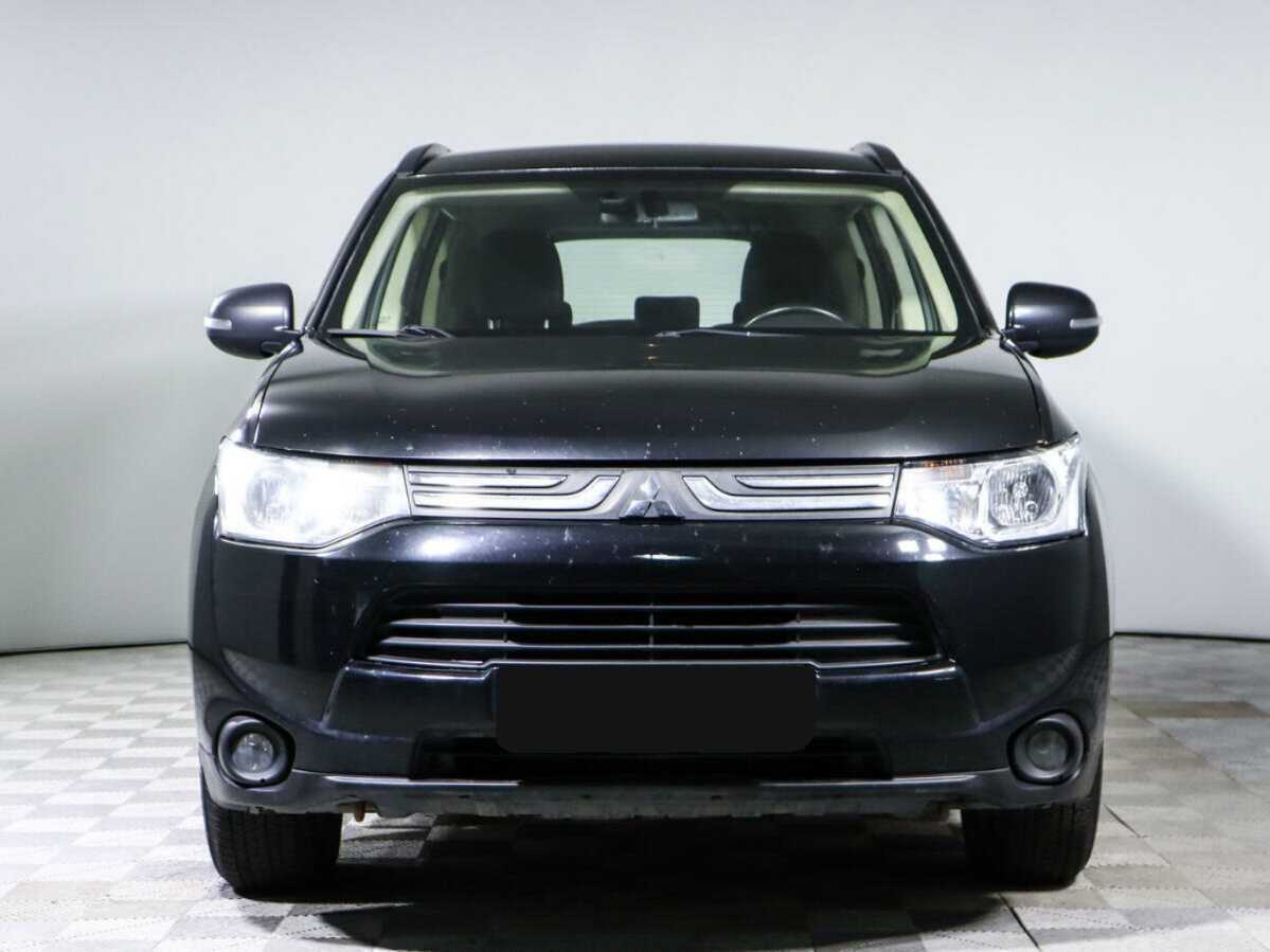 Купить Mitsubishi Outlander с пробегом. Фото: #1