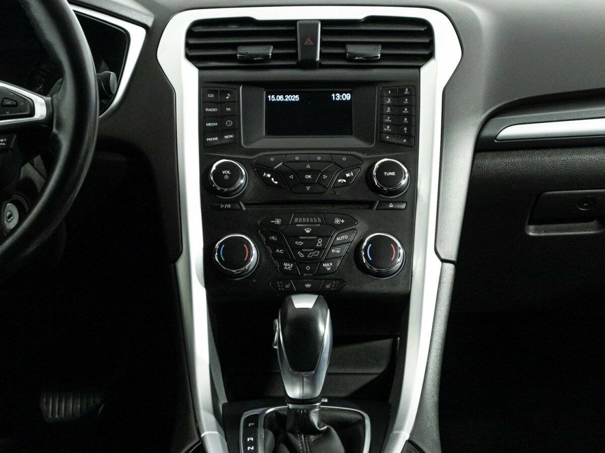 Купить Ford Mondeo с пробегом. Фото: #13