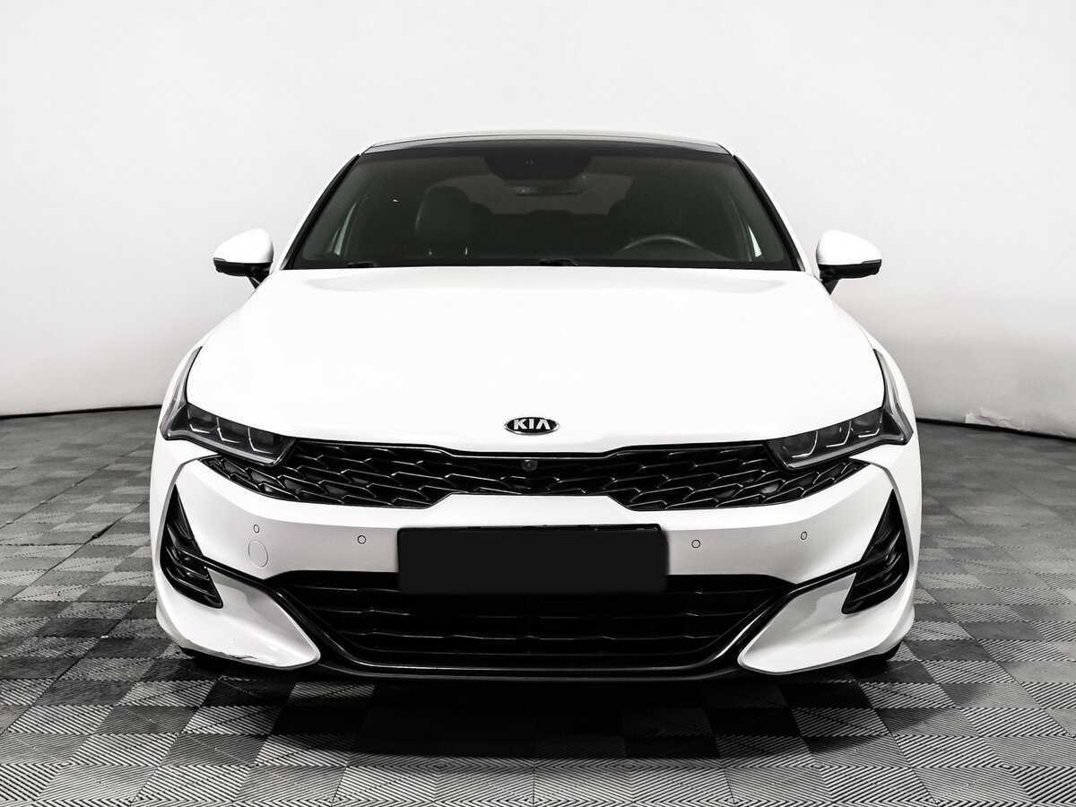 Купить Kia K5 с пробегом. Фото: #1