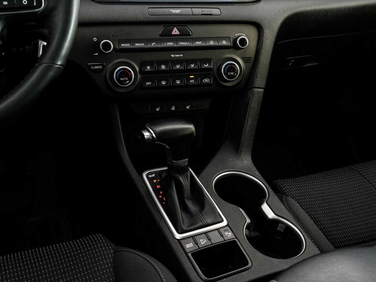 Купить Kia Sportage с пробегом. Фото: #10