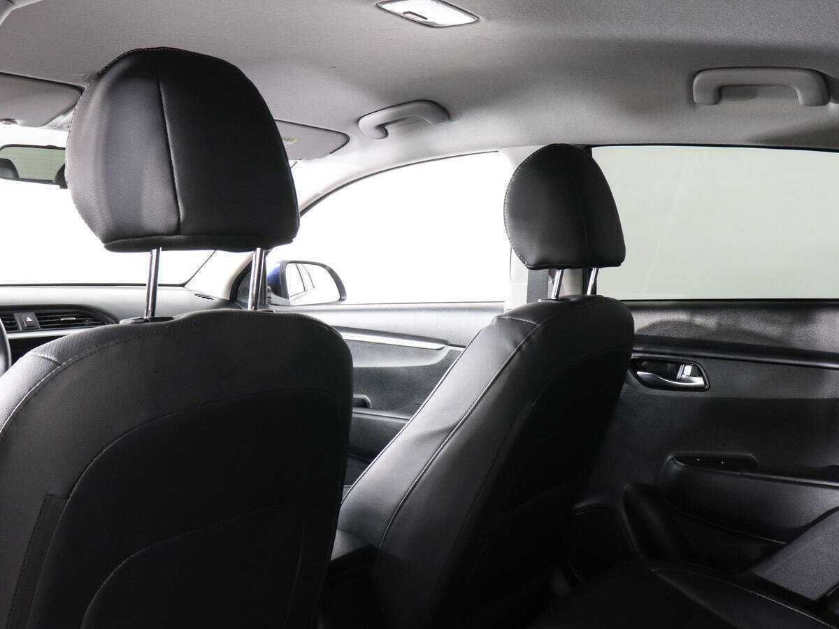 Купить Kia Rio с пробегом. Фото: #11