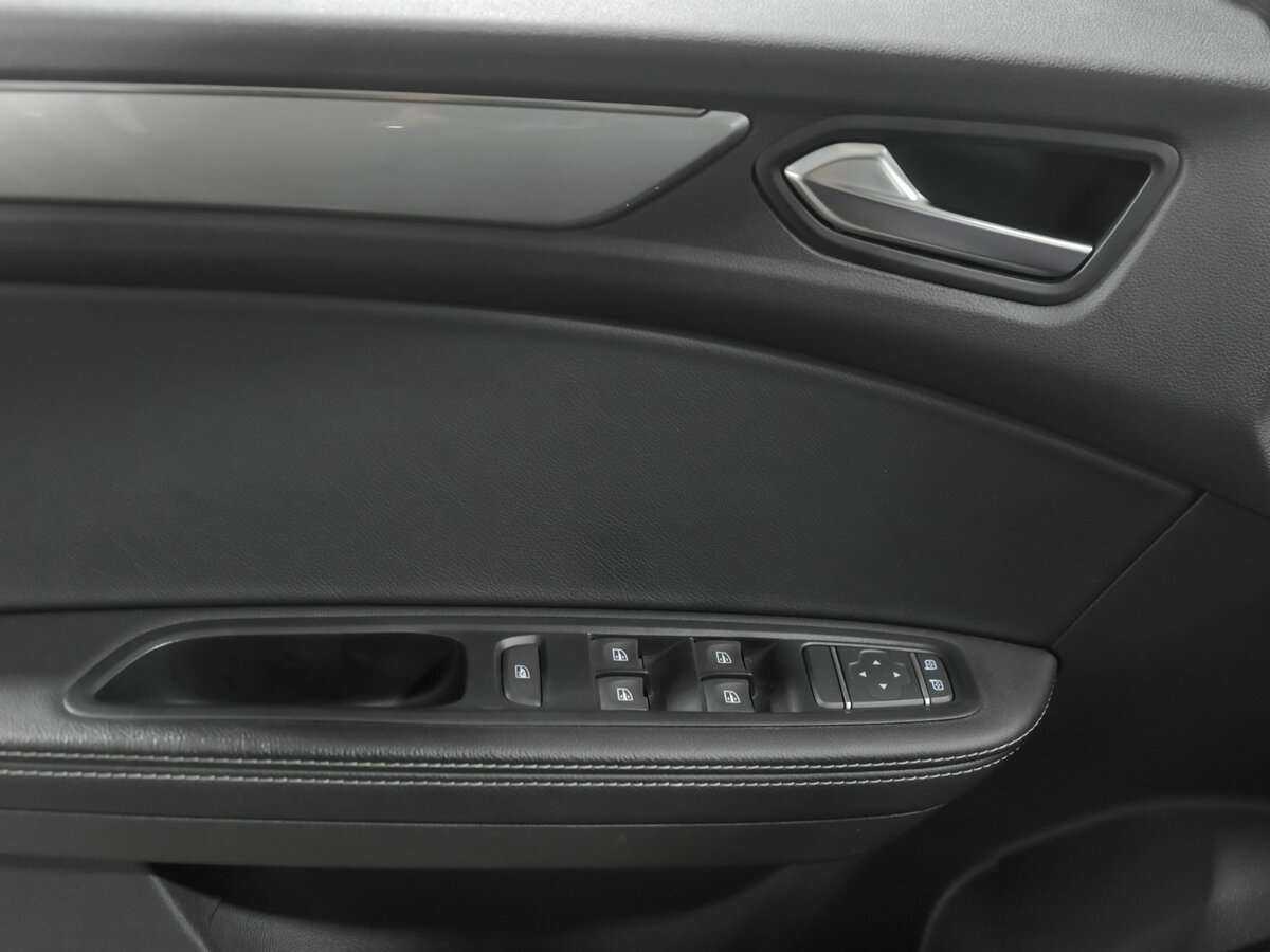 Купить Renault Arkana с пробегом. Фото: #12