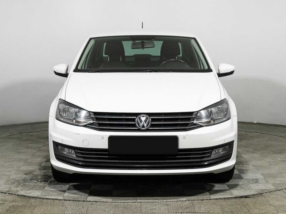 Купить Volkswagen Polo с пробегом. Фото: #1