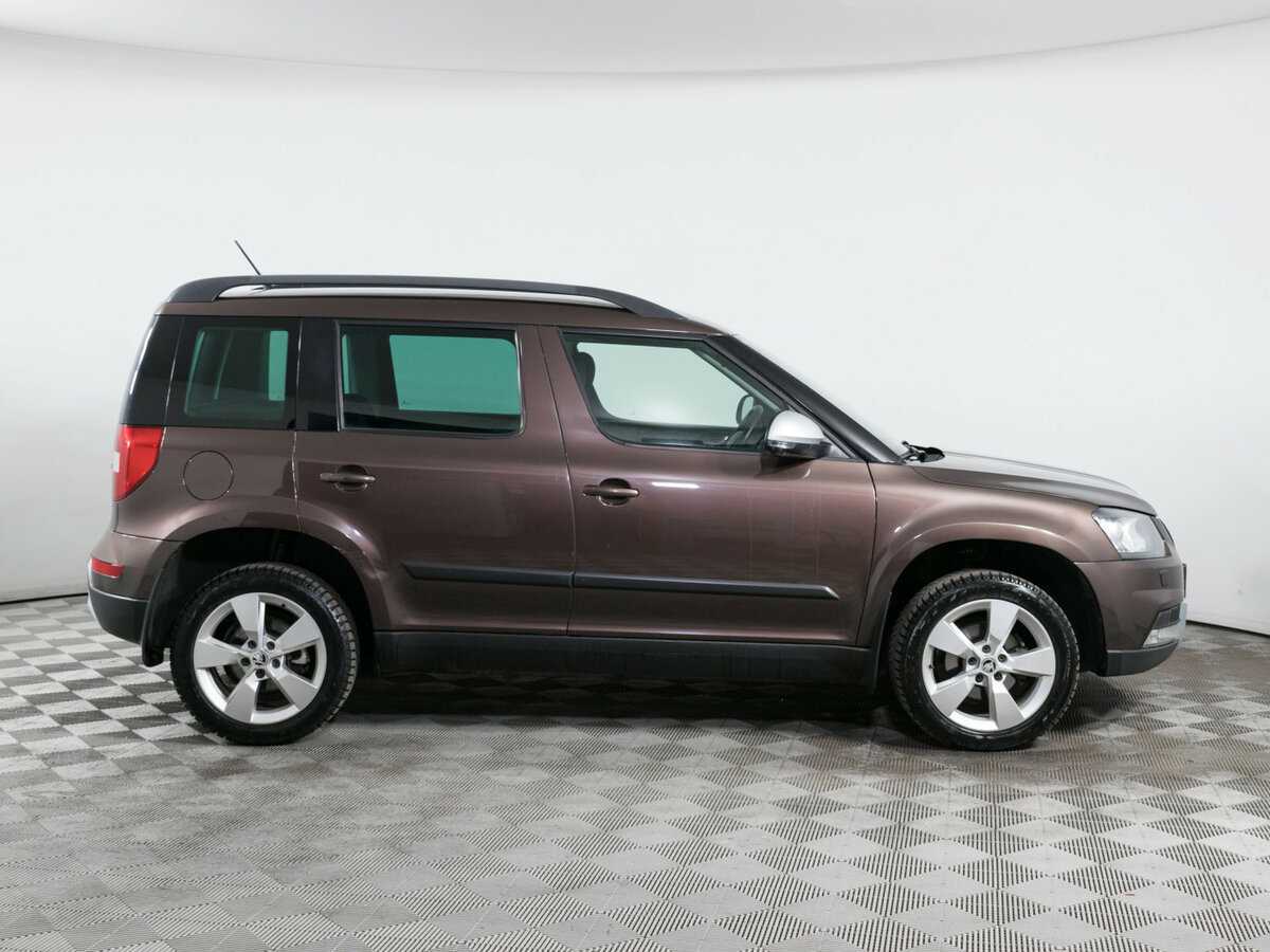 Купить Skoda Yeti с пробегом. Фото: #3