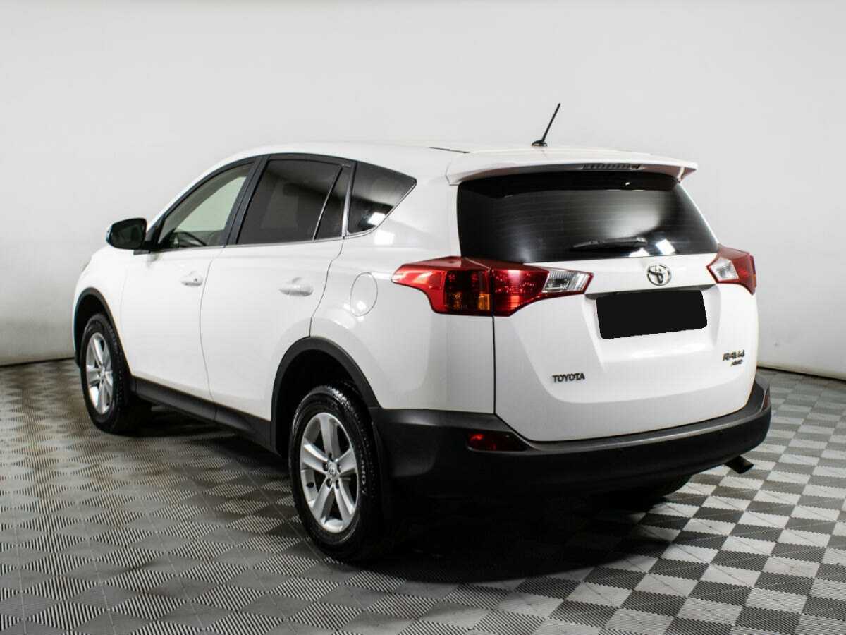 Купить Toyota RAV4 с пробегом. Фото: #5
