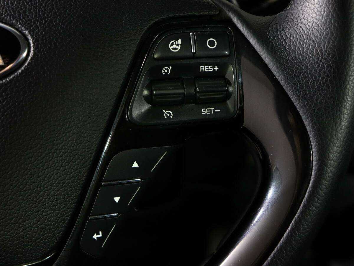 Купить Kia Ceed с пробегом. Фото: #16