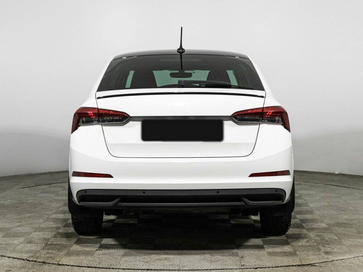 Купить Skoda Rapid с пробегом. Фото: #5