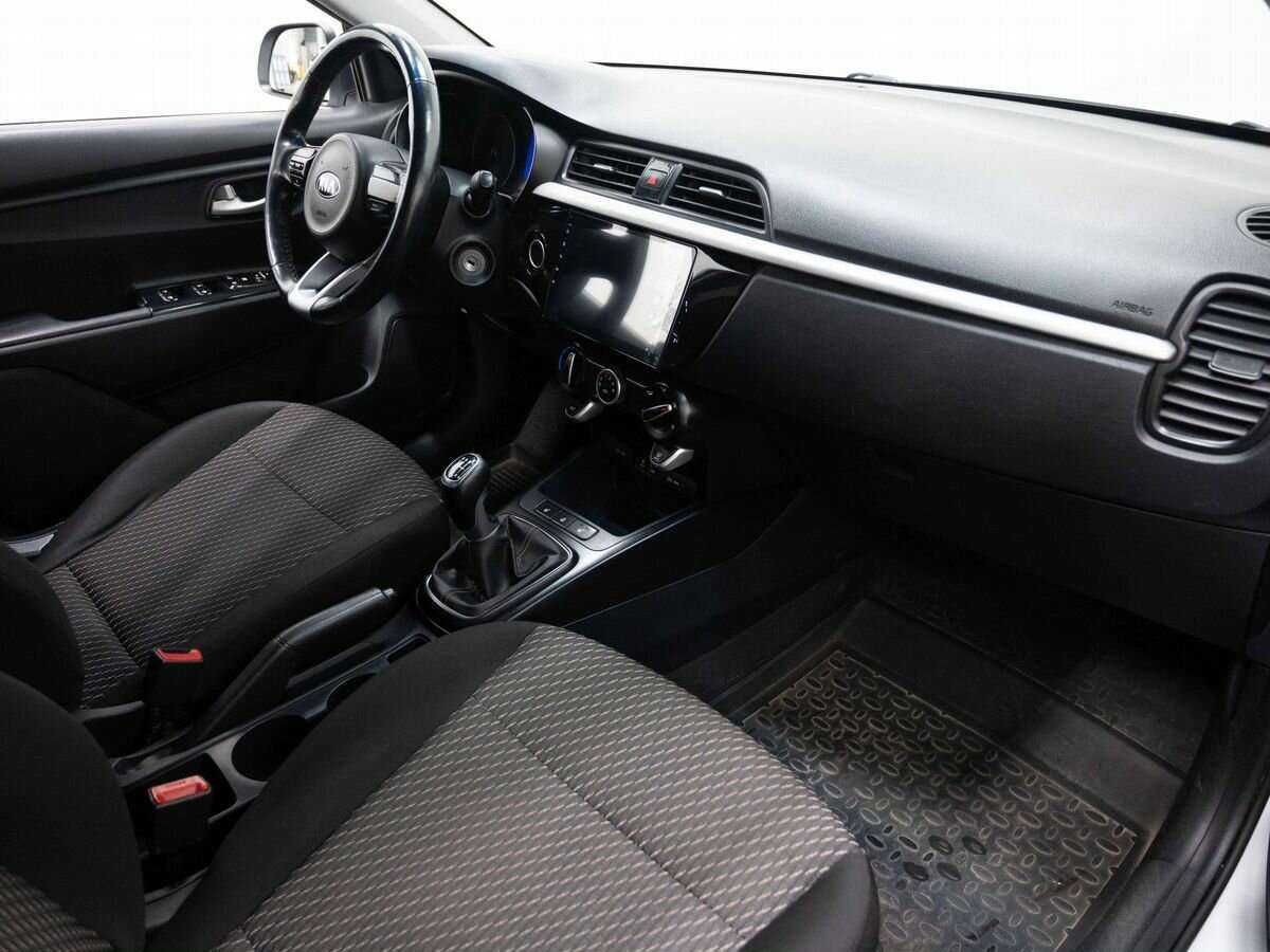 Купить Kia Rio с пробегом. Фото: #10