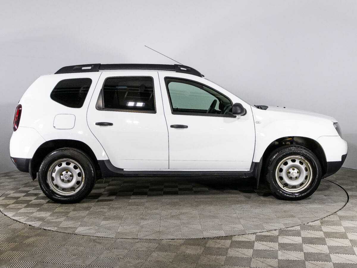 Купить Renault Duster с пробегом. Фото: #3