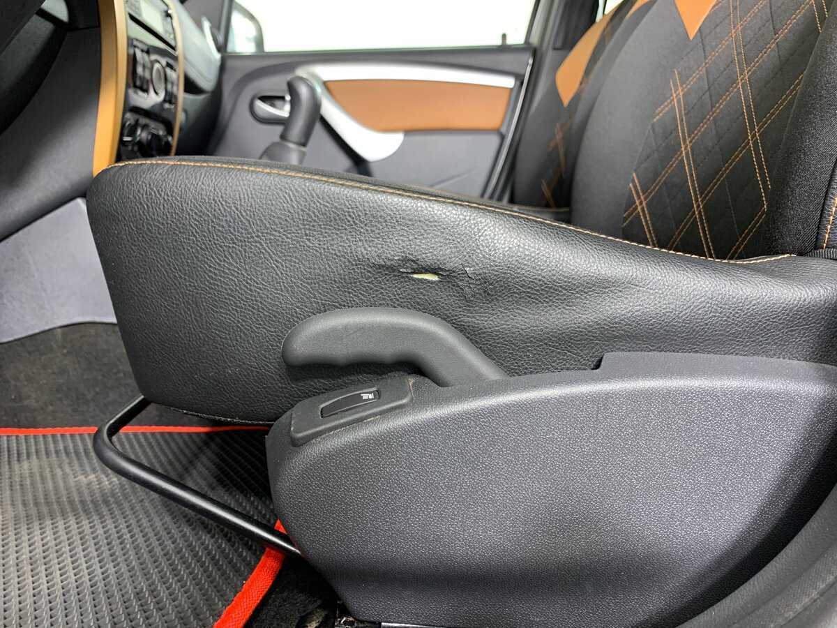 Купить Lada (ВАЗ) Largus с пробегом. Фото: #16