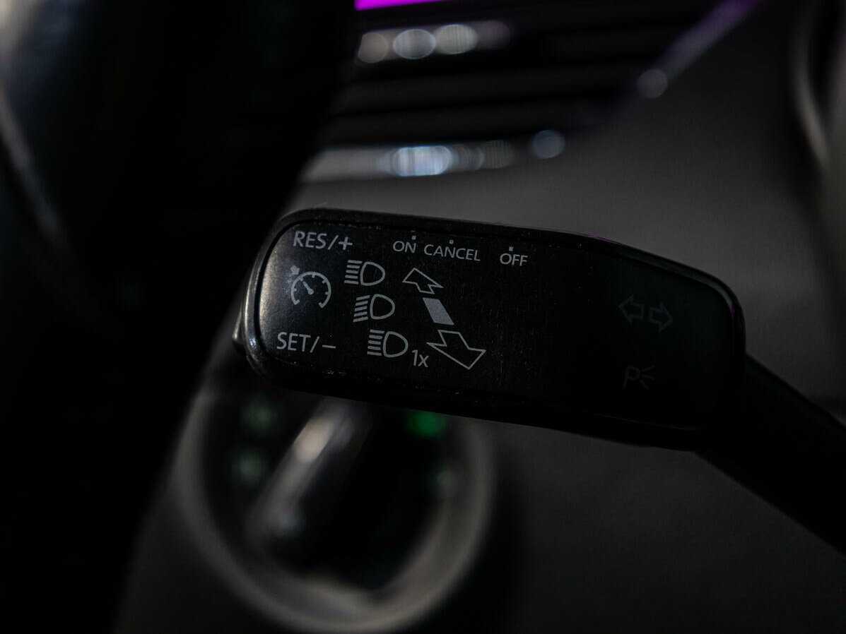 Купить Skoda Octavia с пробегом. Фото: #18