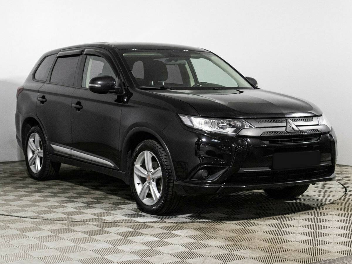 Купить Mitsubishi Outlander с пробегом. Фото: #2