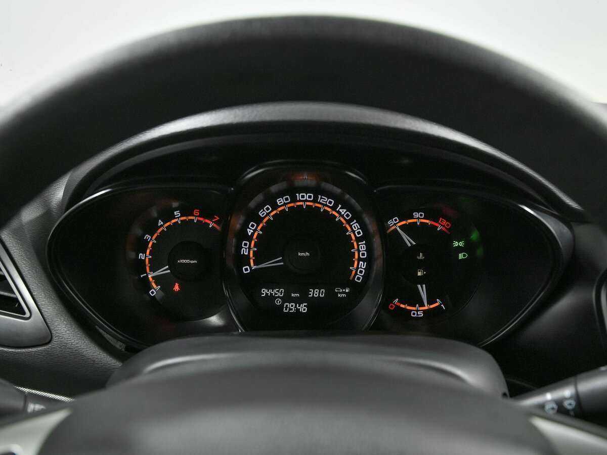 Купить Lada (ВАЗ) Vesta с пробегом. Фото: #6