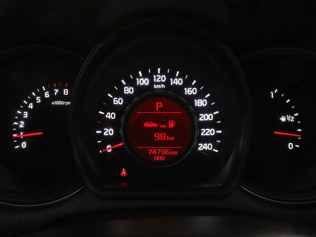 Купить Kia Ceed с пробегом. Фото: #10