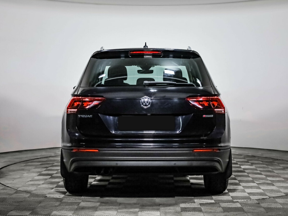 Купить Volkswagen Tiguan с пробегом. Фото: #5