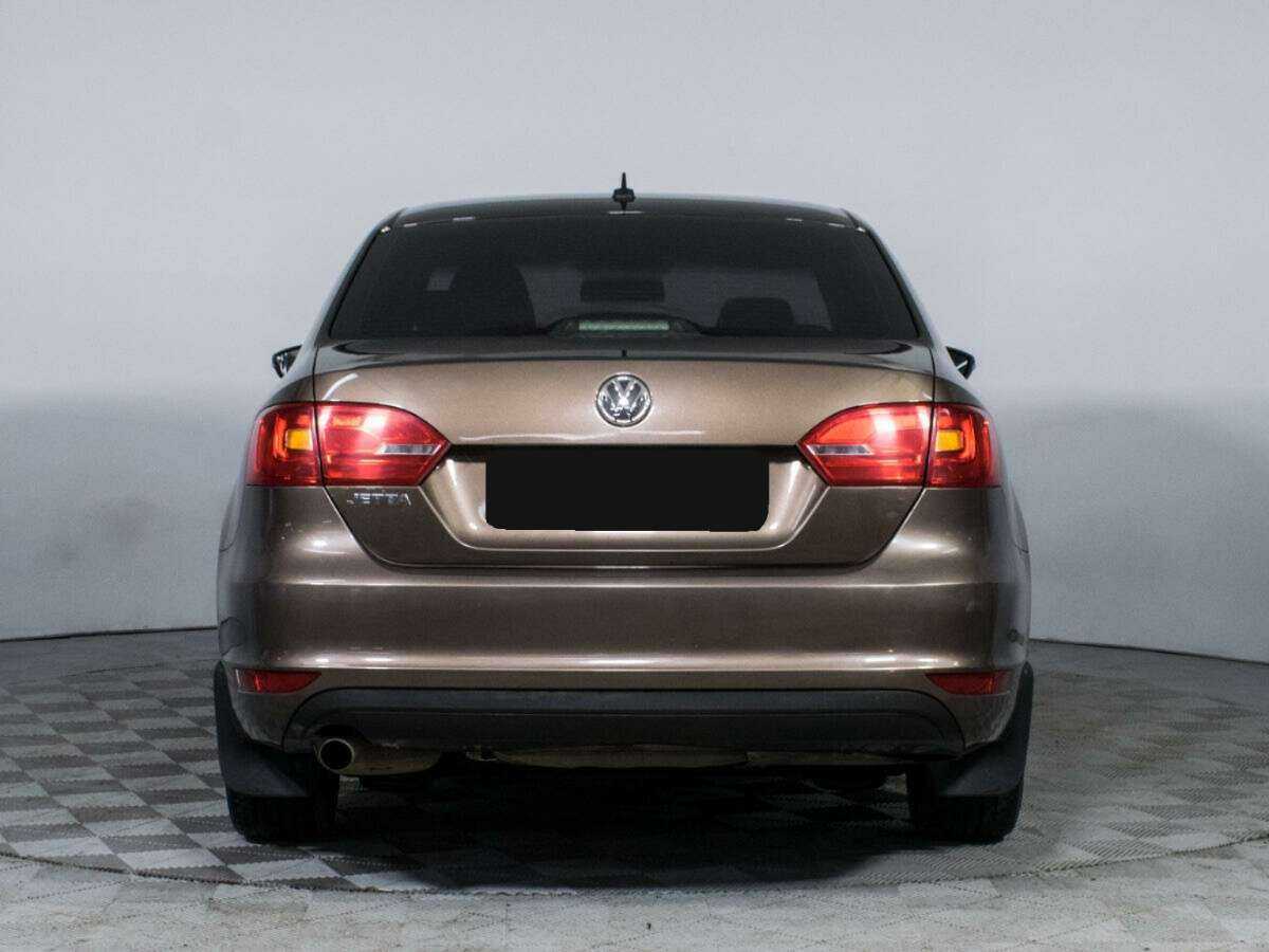 Купить Volkswagen Jetta с пробегом. Фото: #5