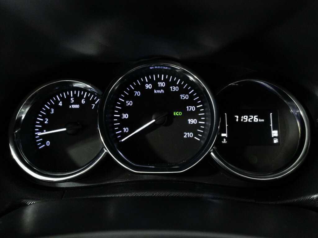 Купить Nissan Terrano с пробегом. Фото: #11