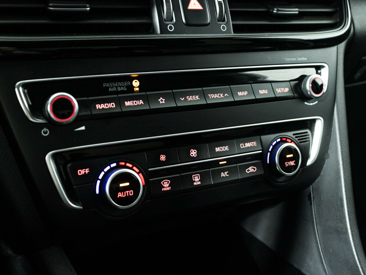 Купить Kia Optima с пробегом. Фото: #15