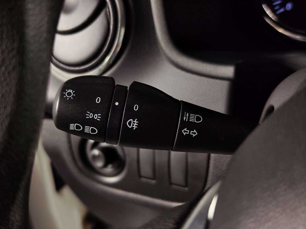 Купить Renault Logan с пробегом. Фото: #13