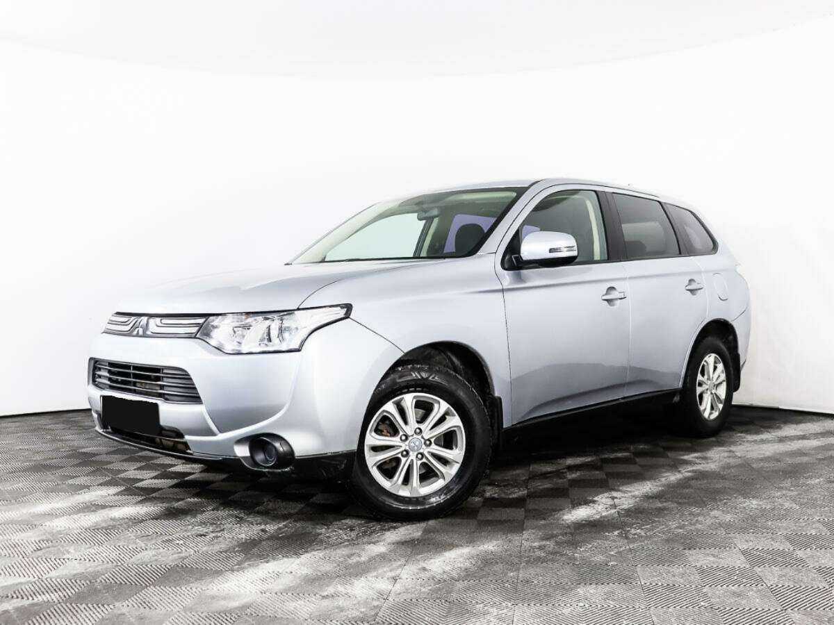 Купить Mitsubishi Outlander с пробегом. Фото: #0