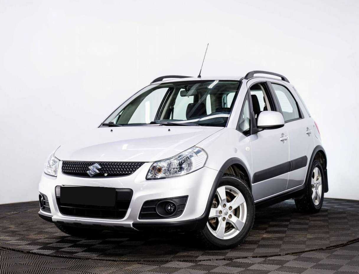 Купить Suzuki SX4 с пробегом. Посмотреть фото