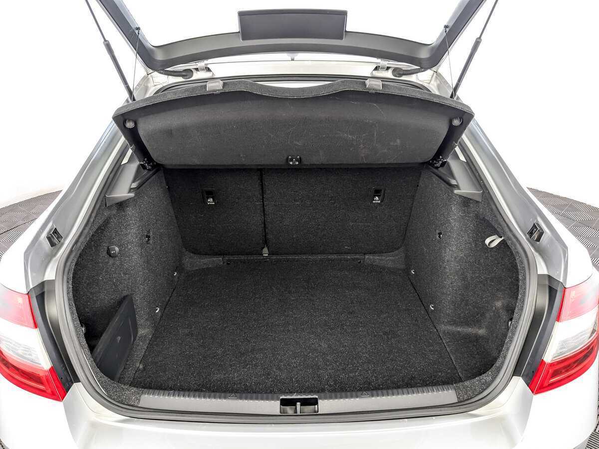 Купить Skoda Octavia с пробегом. Фото: #9