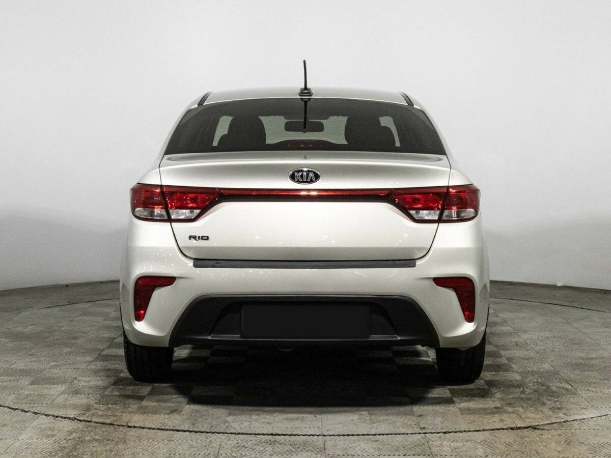 Купить Kia Rio с пробегом. Фото: #5