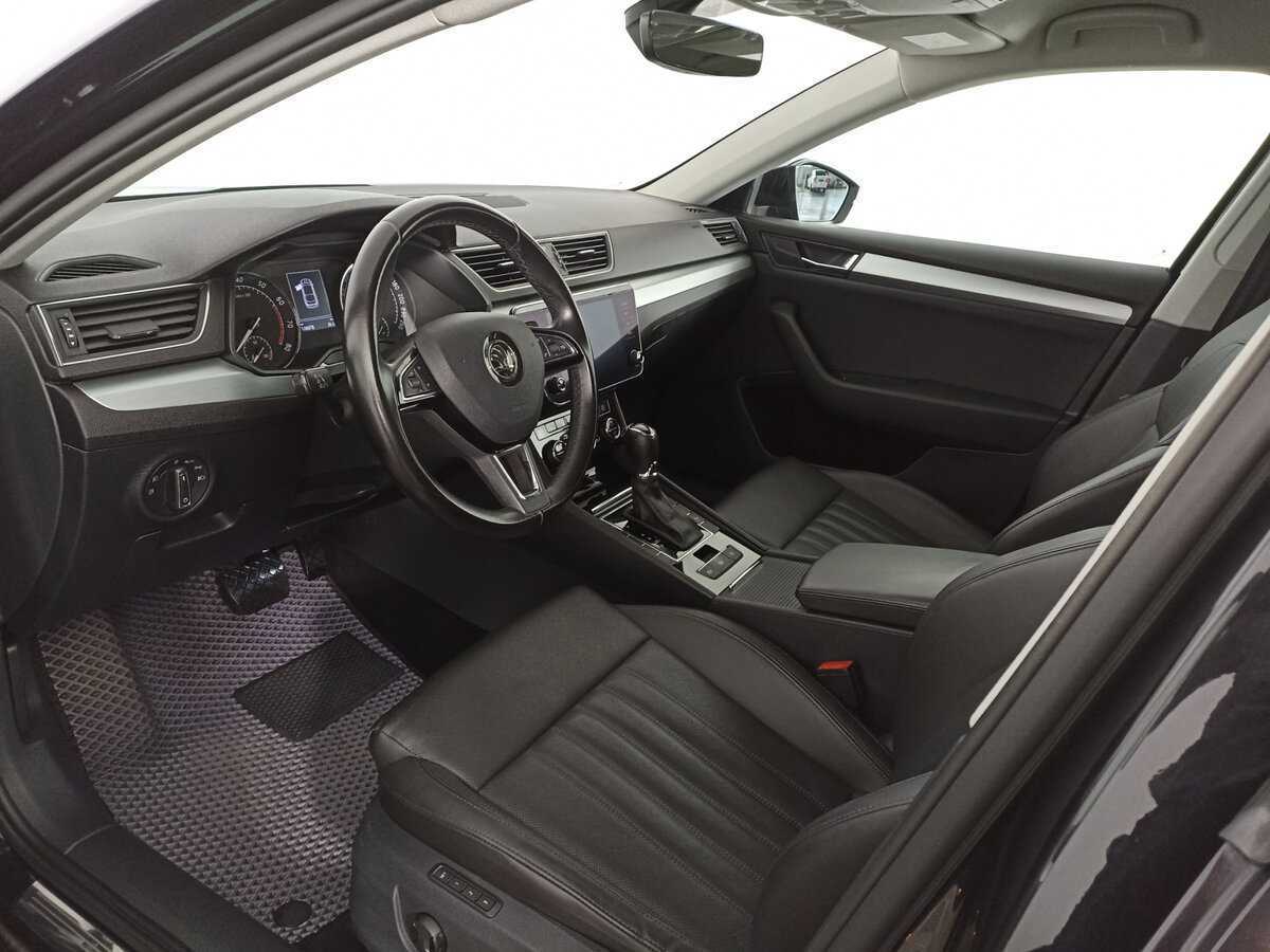 Купить Skoda Superb с пробегом. Фото: #13