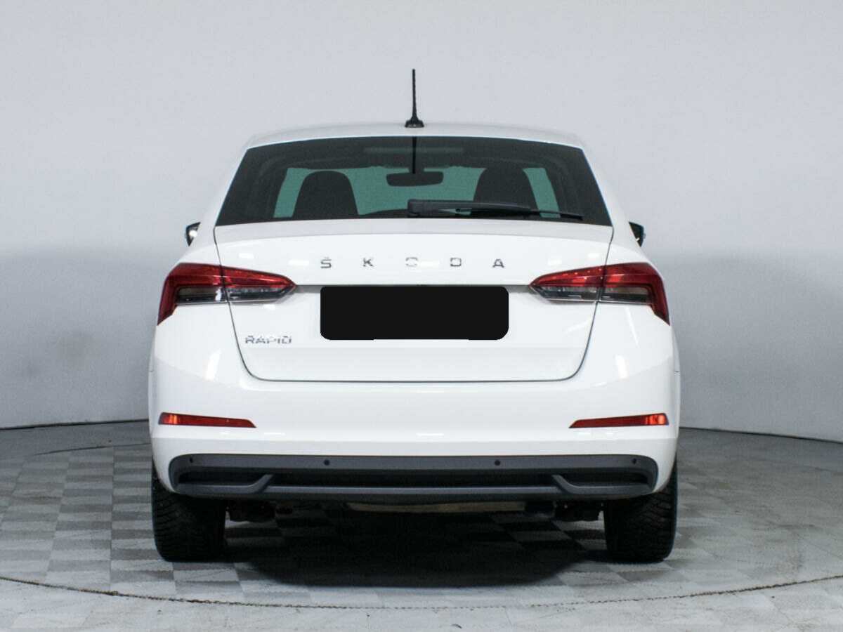 Купить Skoda Rapid с пробегом. Фото: #5
