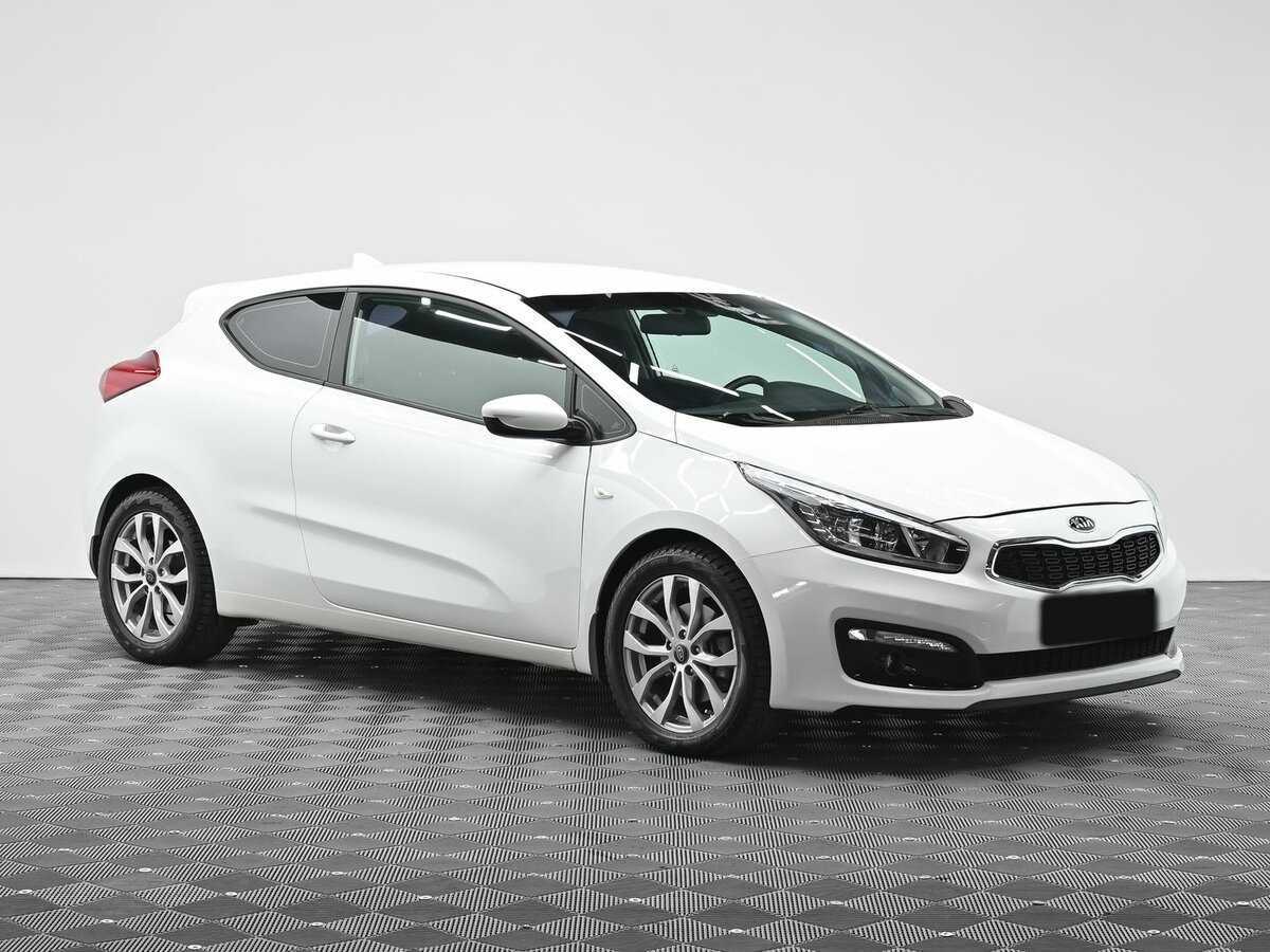 Купить Kia Ceed с пробегом. Фото: #1