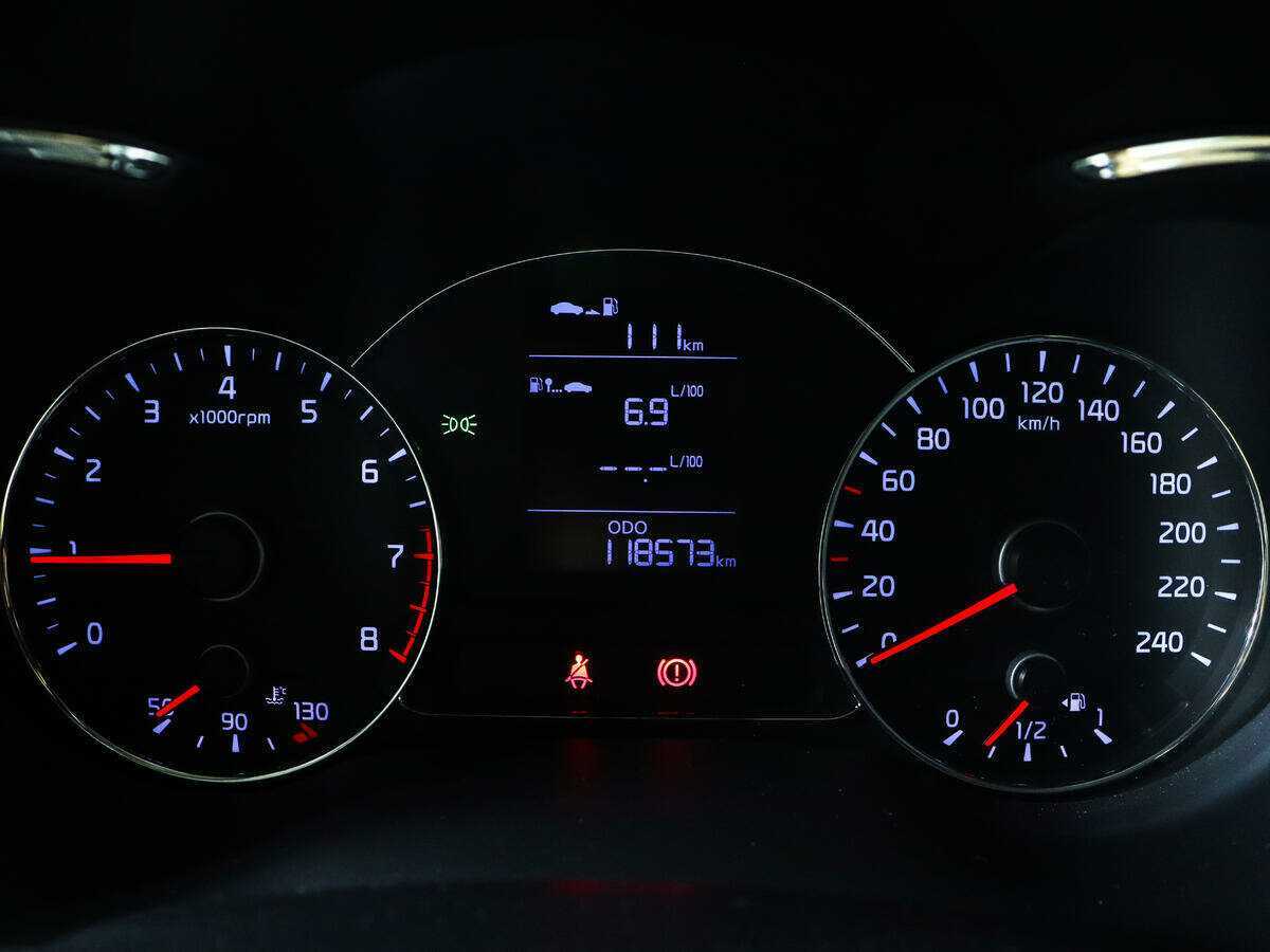 Купить Kia Cerato с пробегом. Фото: #10