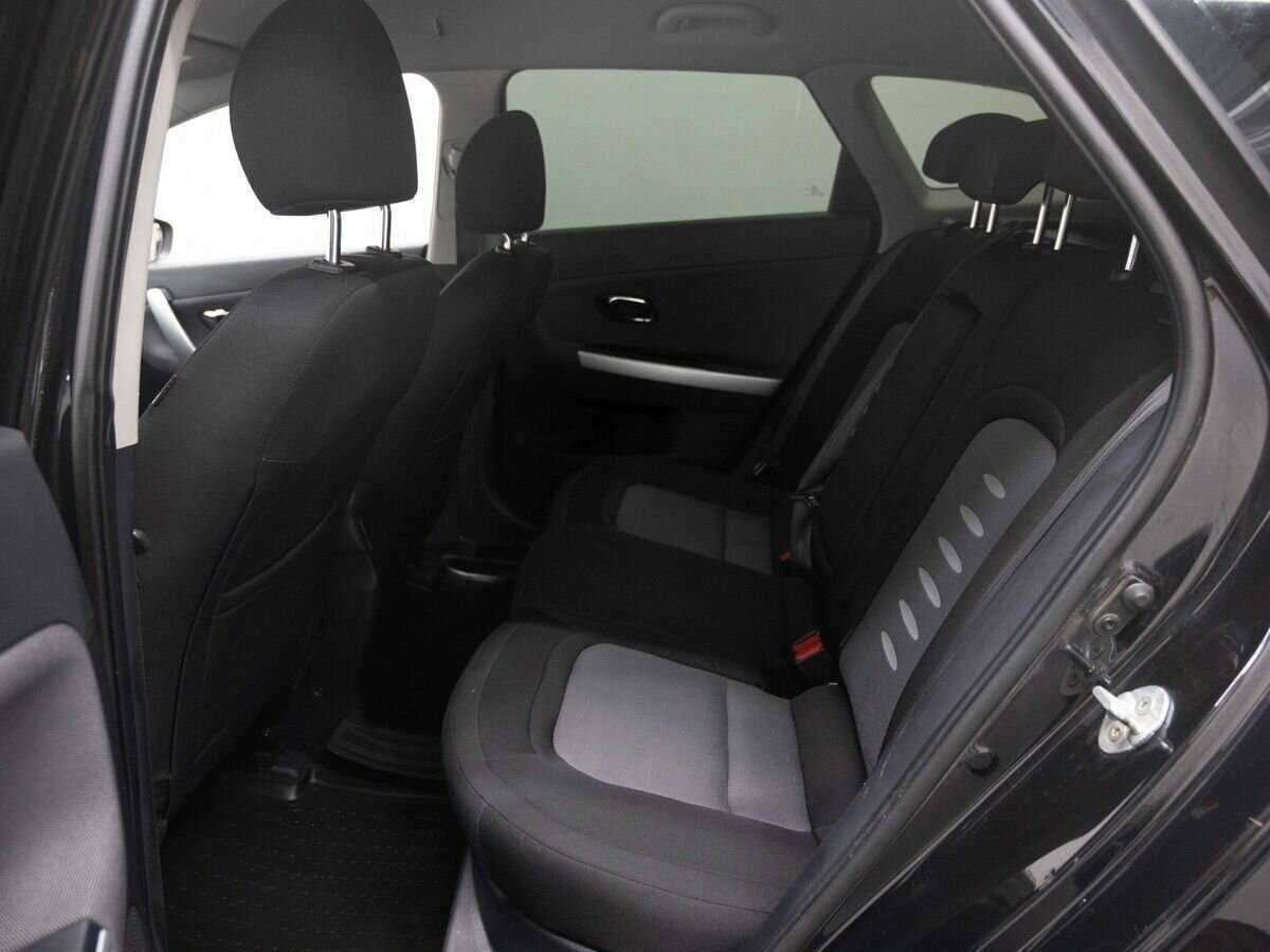 Купить Kia Ceed с пробегом. Фото: #6