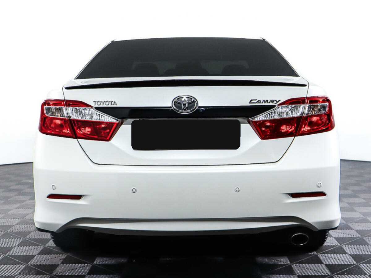 Купить Toyota Camry с пробегом. Фото: #5
