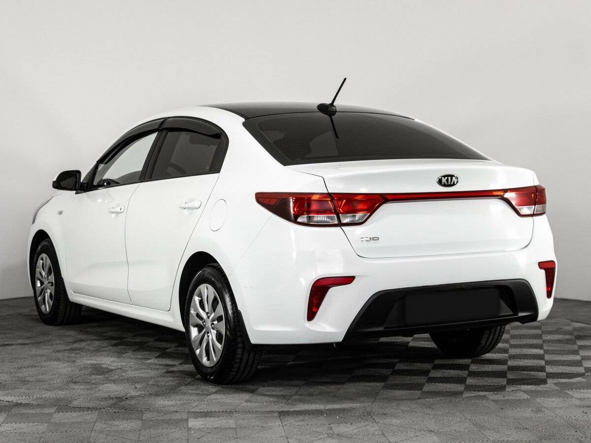Купить Kia Rio с пробегом. Фото: #5