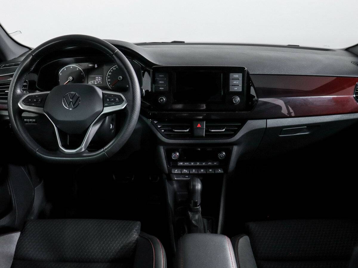 Купить Volkswagen Polo с пробегом. Фото: #9